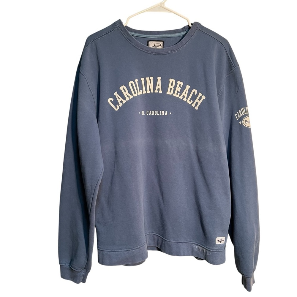Shark Tee Women's Size Large Crewneck Sweatshirt Blue Gray Carolina Beach NC